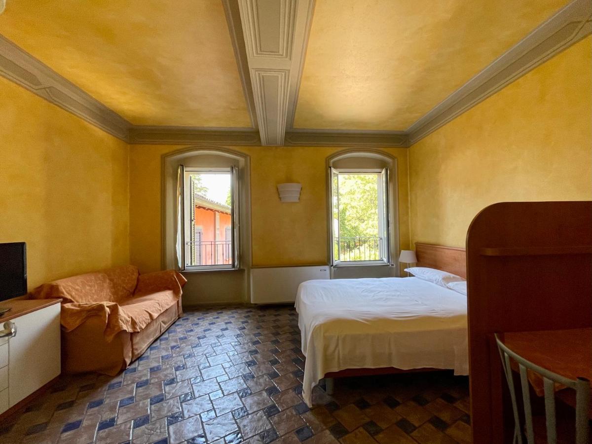 Residence Corte Della Vittoria Parma Exterior photo